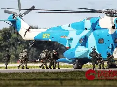 包含风云突变勒沃库森今夜战术微调；意大利杯版图或变；质疑声仍在；临场指挥获称赞的词条