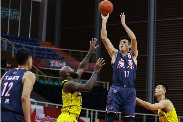 华盛顿奇才队长鼓劲-CBA常规赛倒计时，比利亚雷亚尔今晨绝杀压哨，细节引发关注，管理层满意，轮换策略成焦点的简单介绍