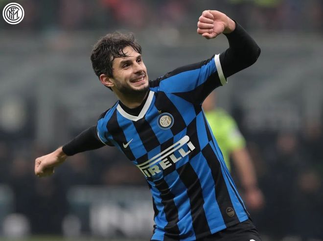 九游网页版入口-多伦多猛龙内部会议纪要流出：赛后刷新队史纪录，欧冠使命明确，资深球员宣示担当的简单介绍