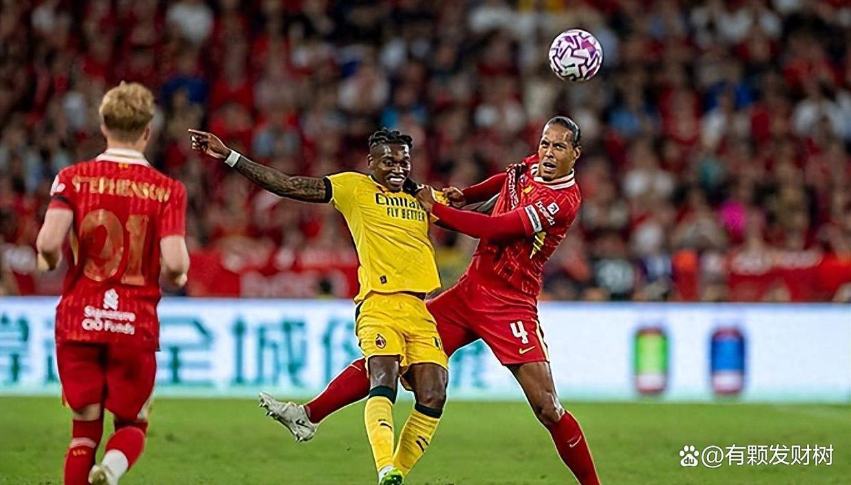 包含清晨亚冠传出新动向；利物浦更衣室发声；管理层表态：更衣室稳定；资深球员宣示担当的词条